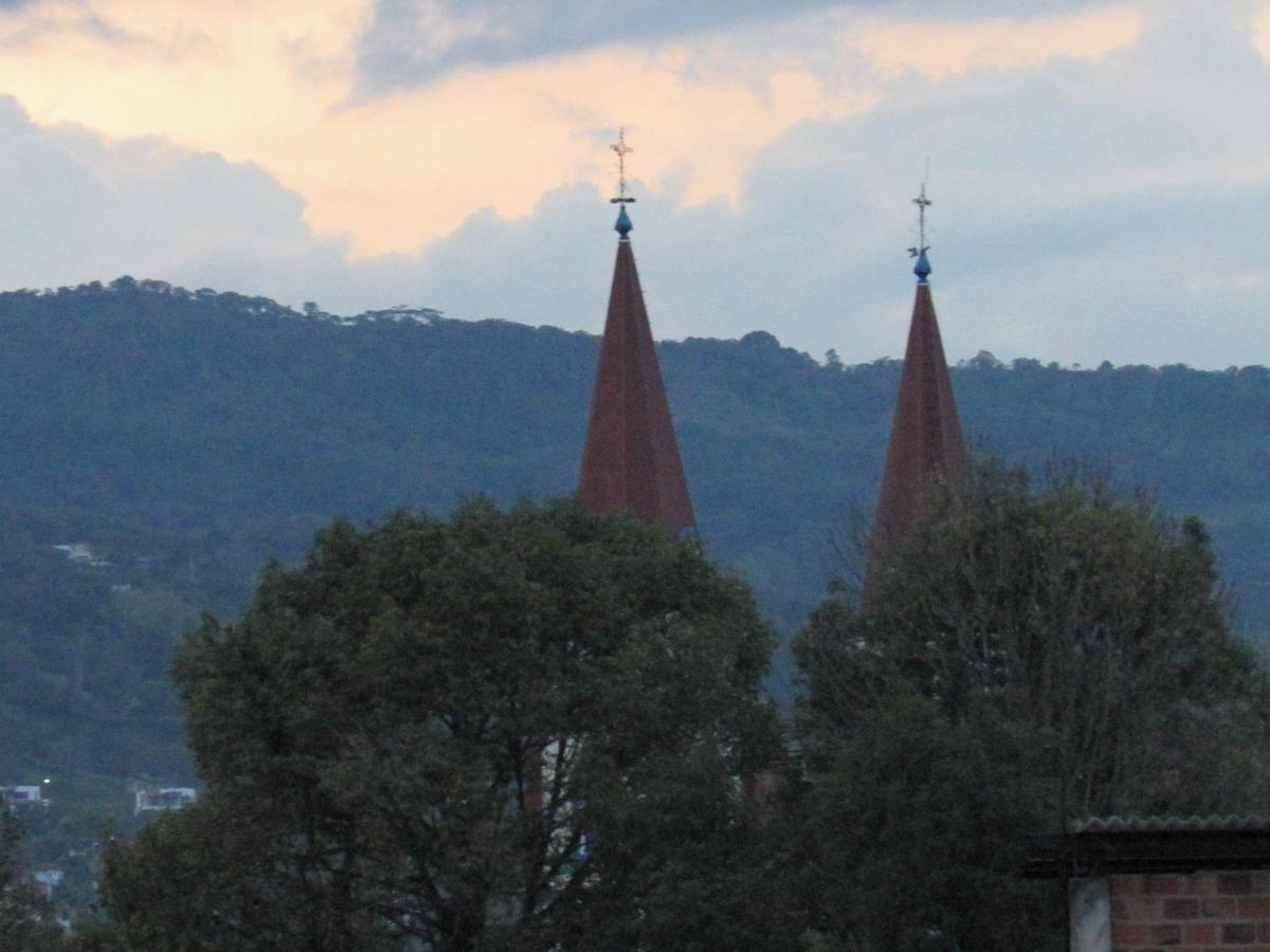 Hotel Ciudad Dulce Моникира Экстерьер фото