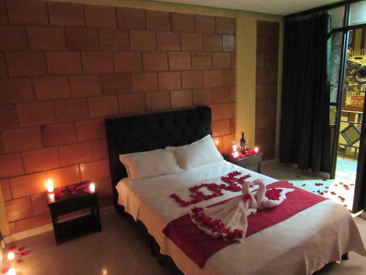 Hotel Ciudad Dulce Моникира Экстерьер фото