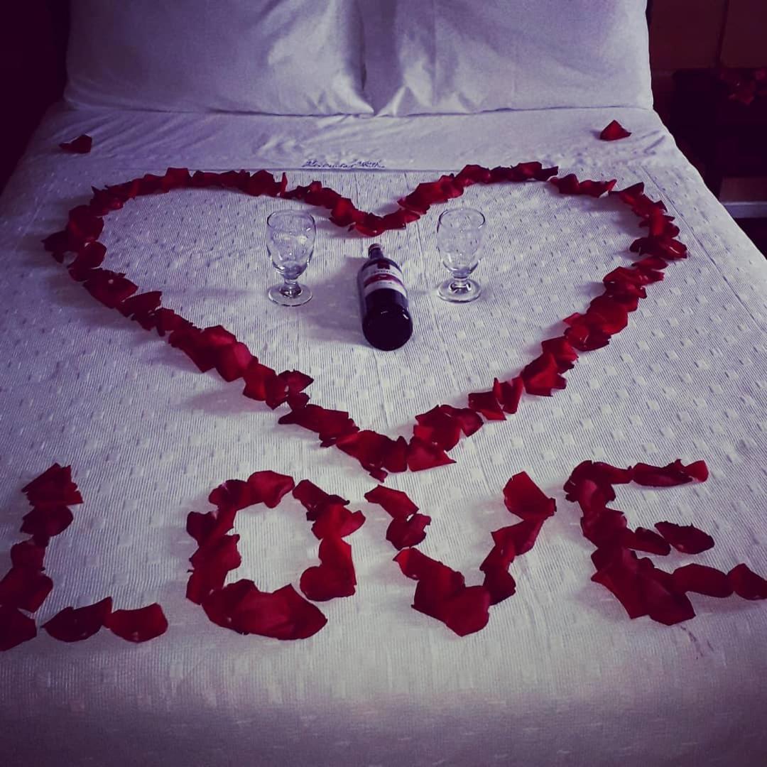 Hotel Ciudad Dulce Моникира Экстерьер фото